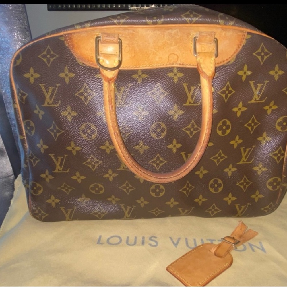 Louis Vuitton Deauville Authentic - Picture 1 of 13